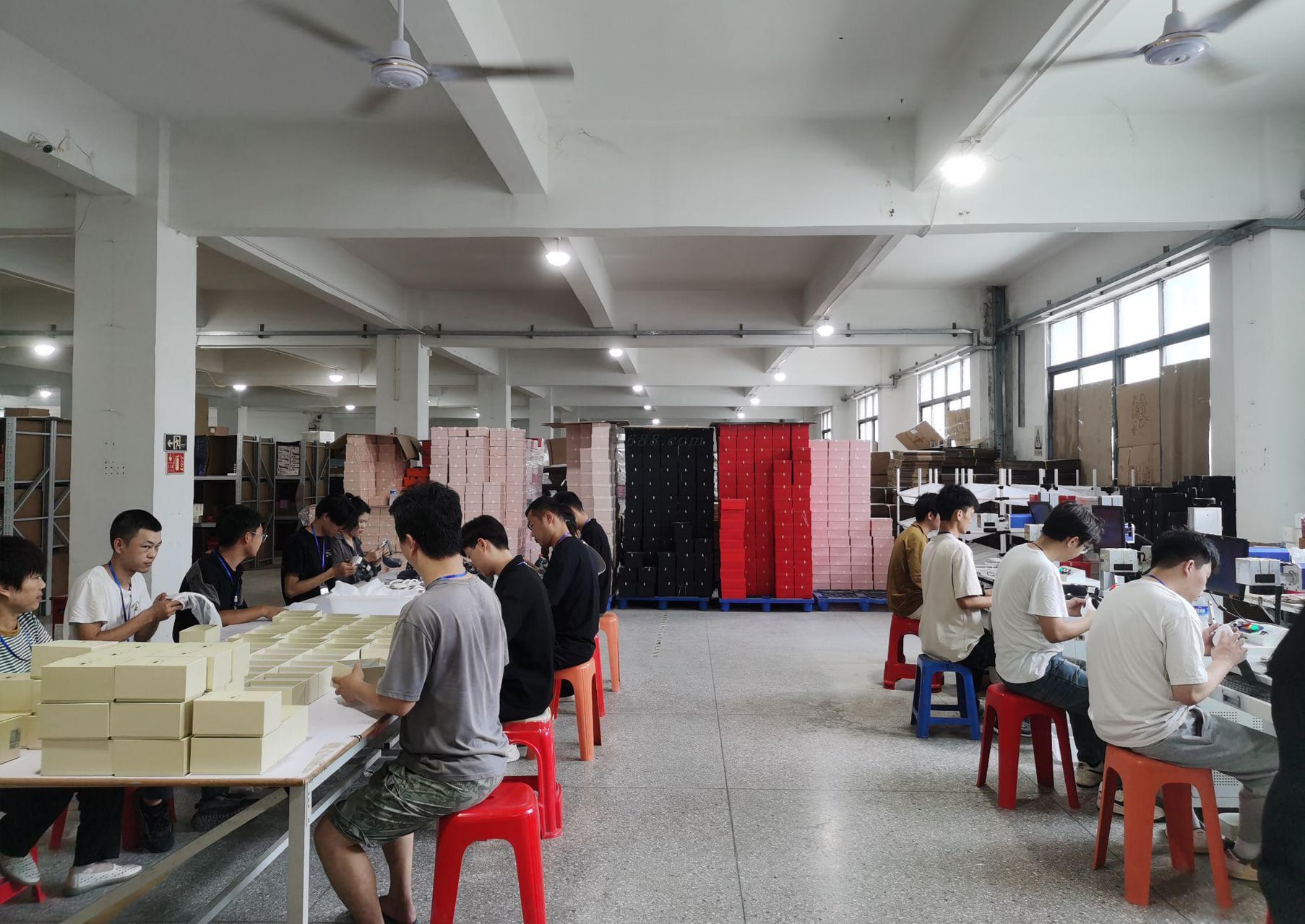 موقع الإنتاج والتعبئة